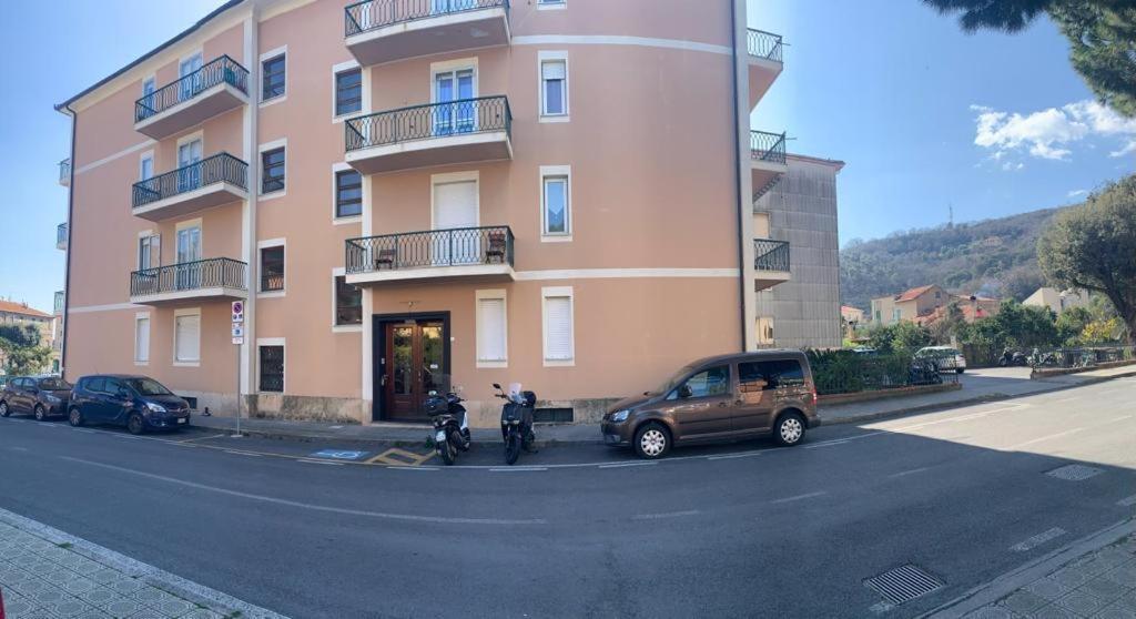 Appartamento Tevere Finale Ligure Eksteriør bilde